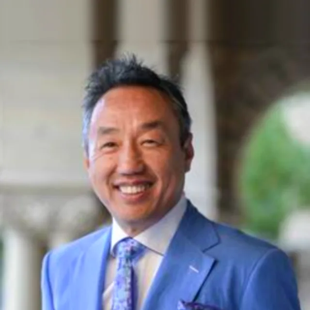 Edward Qiang Zengi portree